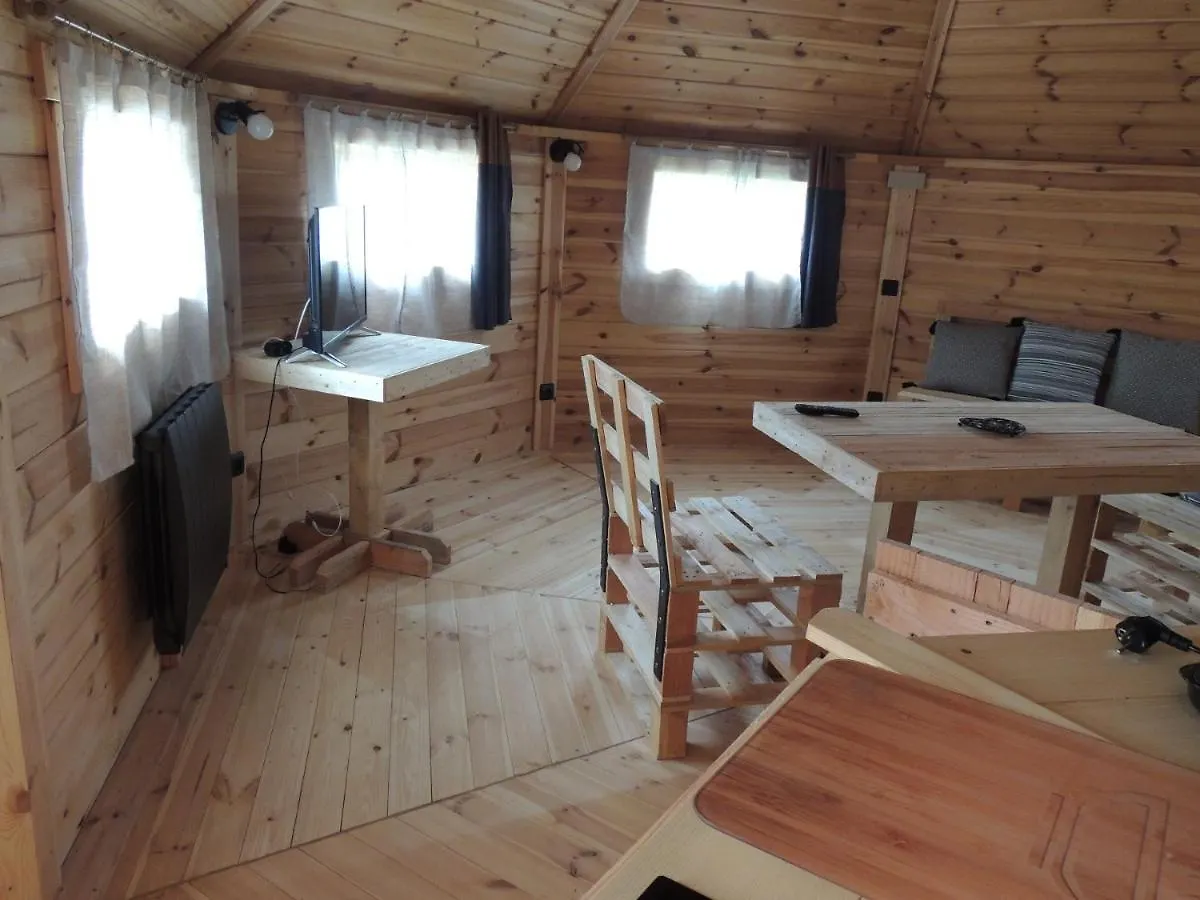 Chalet Atypique Lola Type Kota Location En Gite Chazemais