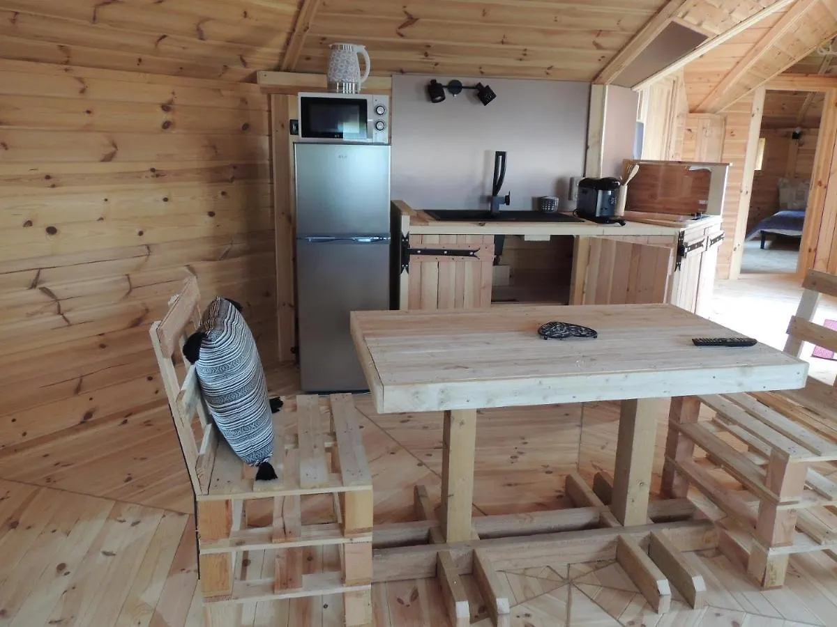 Chalet Atypique Lola Type Kota Location En Gite Chazemais