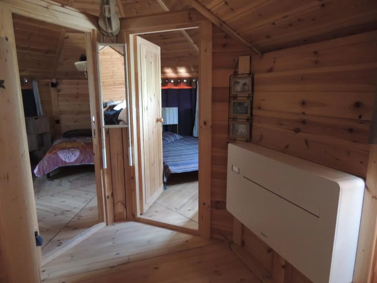 Chalet Atypique Lola Type Kota Location En Gite Chazemais