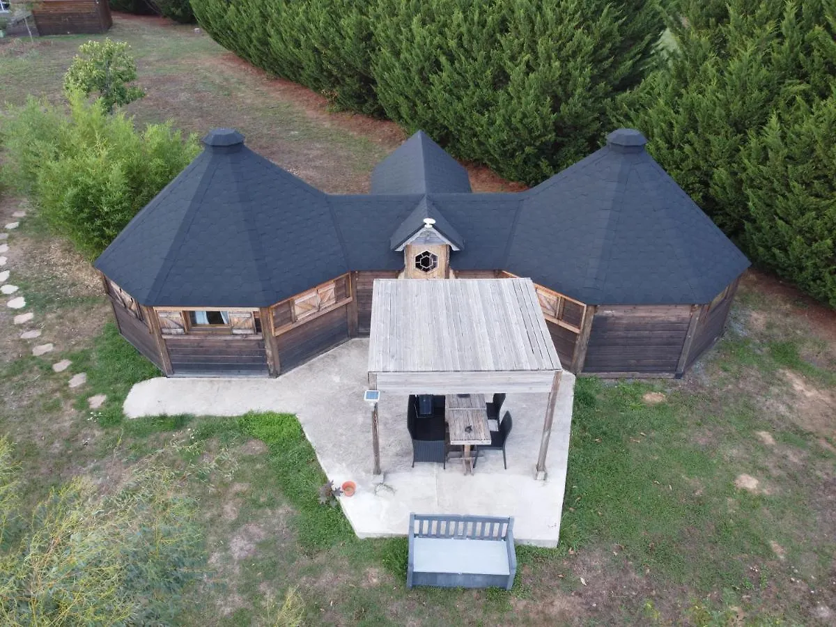 Chalet Atypique Lola Type Kota Location En Gite Chazemais
