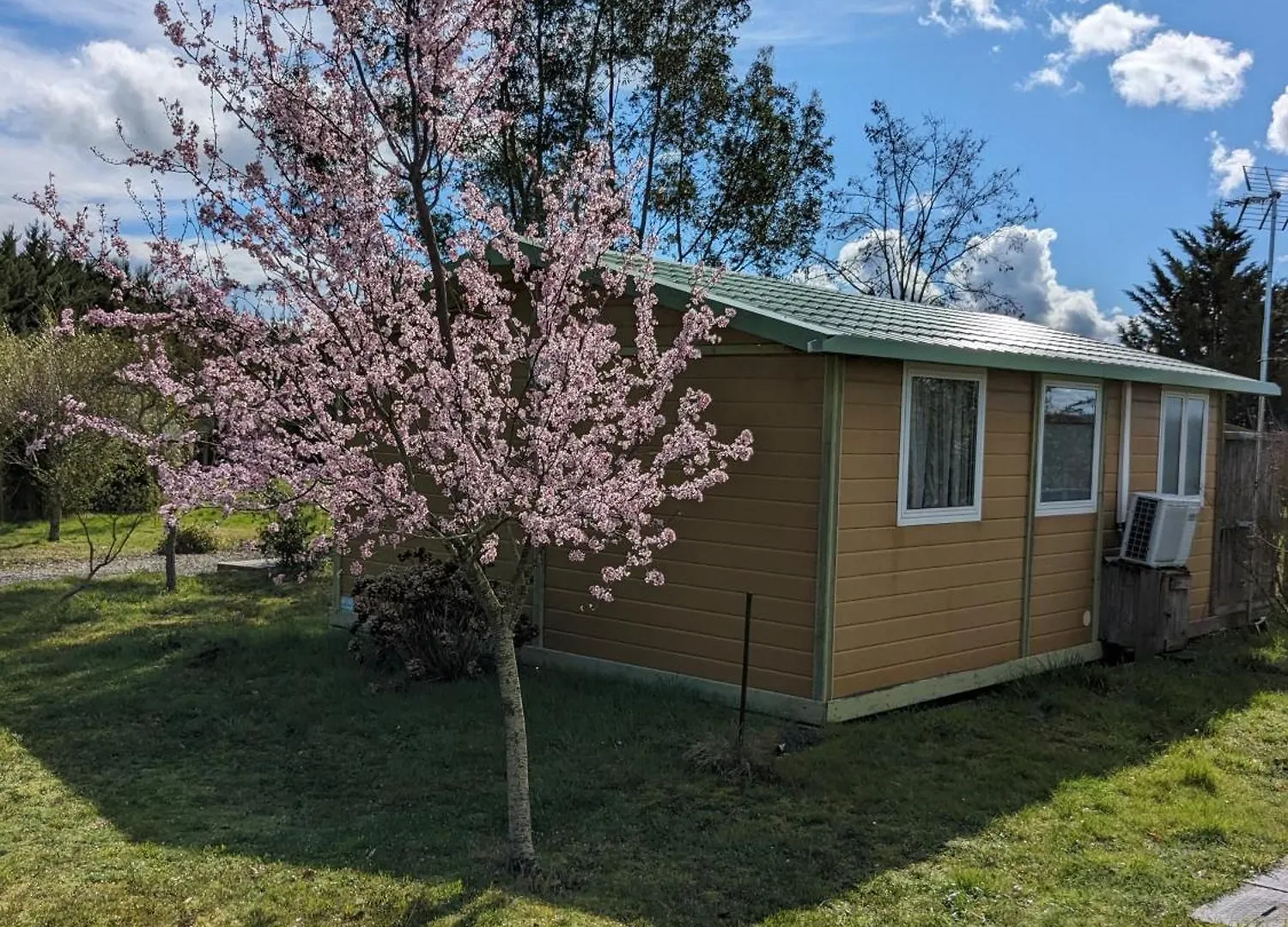 Chalet Atypique Lola Type Kota Location En Gite Chazemais